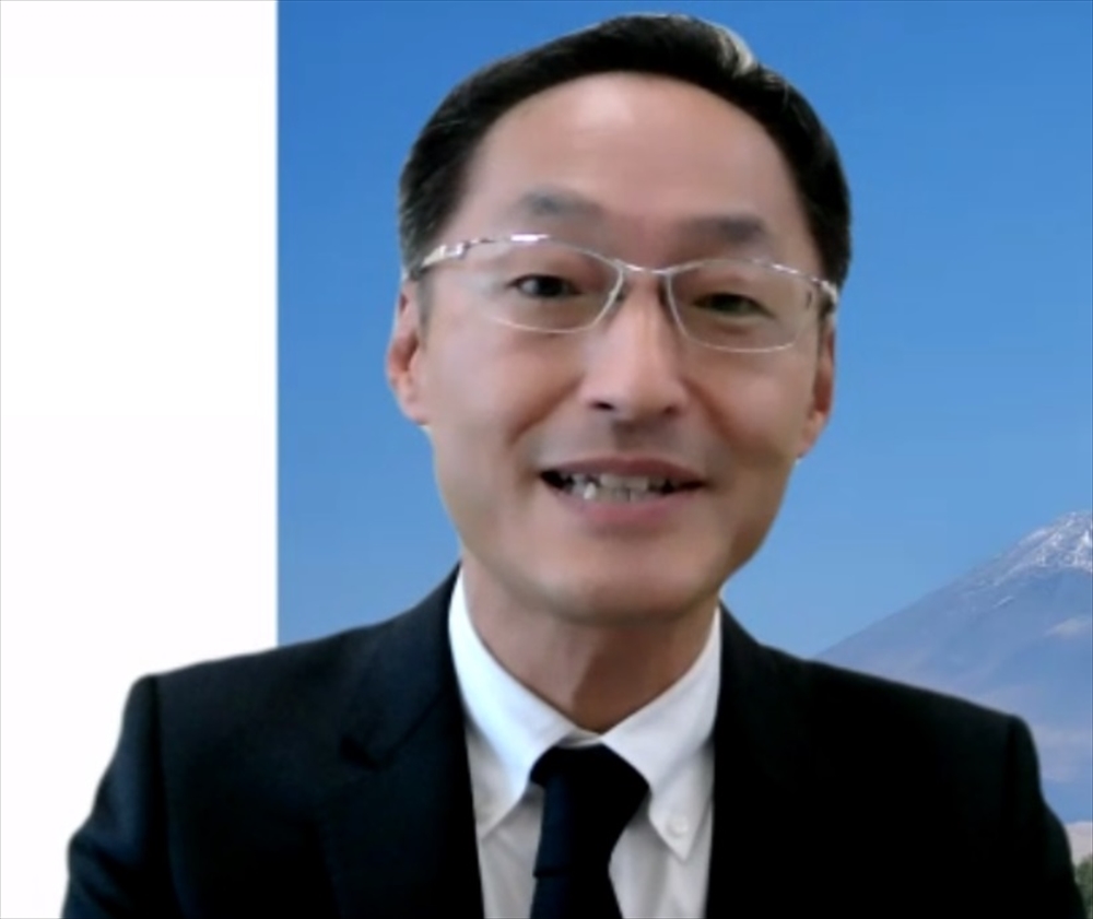 山本氏