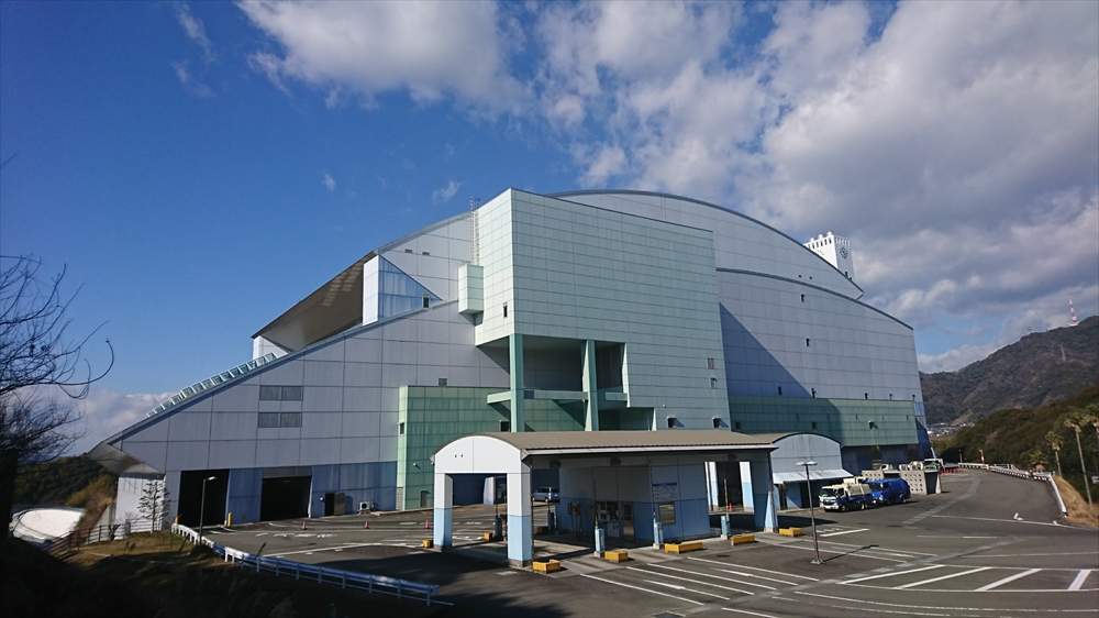 高知市清掃工場の外観