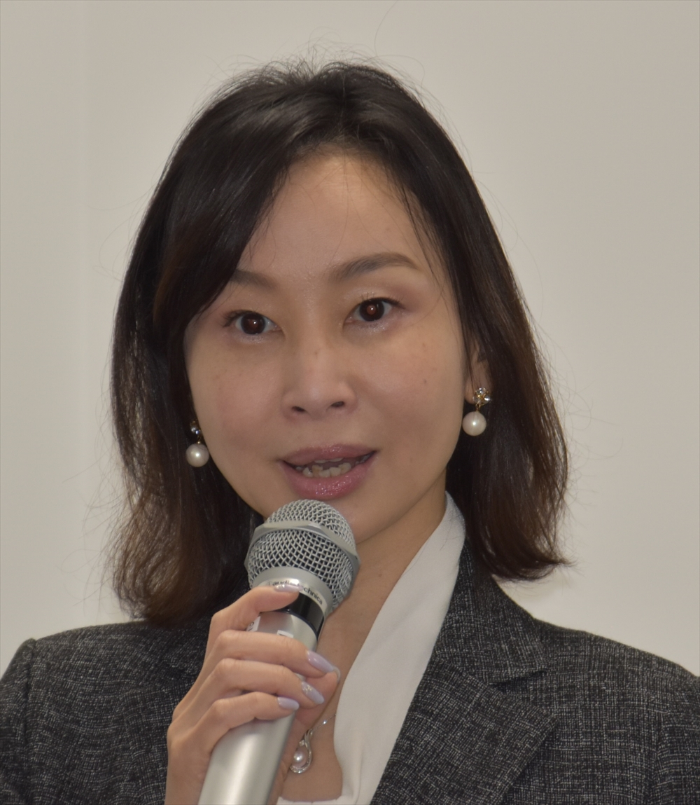 総会フラシュ　食品容器環境美化協会　新会長に田中美代子氏_田中会長
