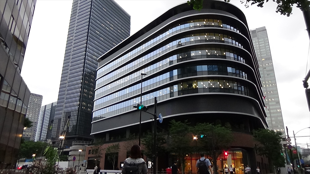 下水道展2024東京　東京下水道・おすすめスポット① 銭瓶町ビルディング　都内最中心部に現役のポンプ所が　学生経営の地域産品ショップも_銭瓶町ビルディング