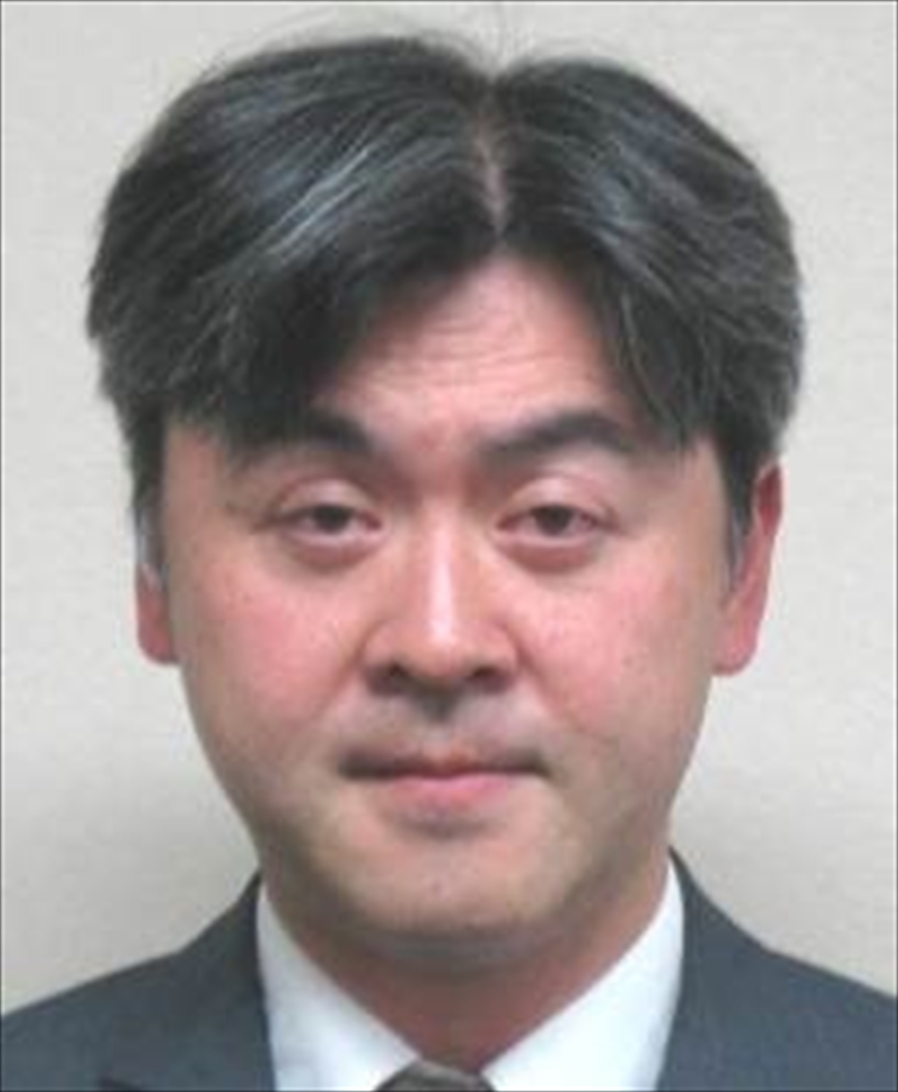 伯野春彦氏