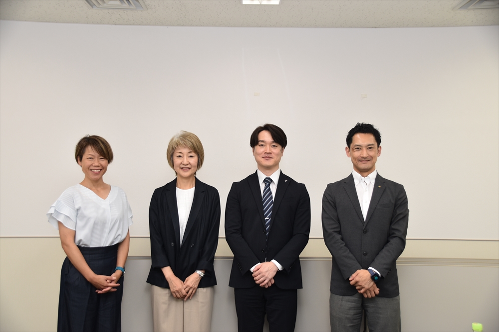 右からＮＪＳ・久田さん、フソウ押川さん、メタウォーター丹治さん、進行役の奥田さん