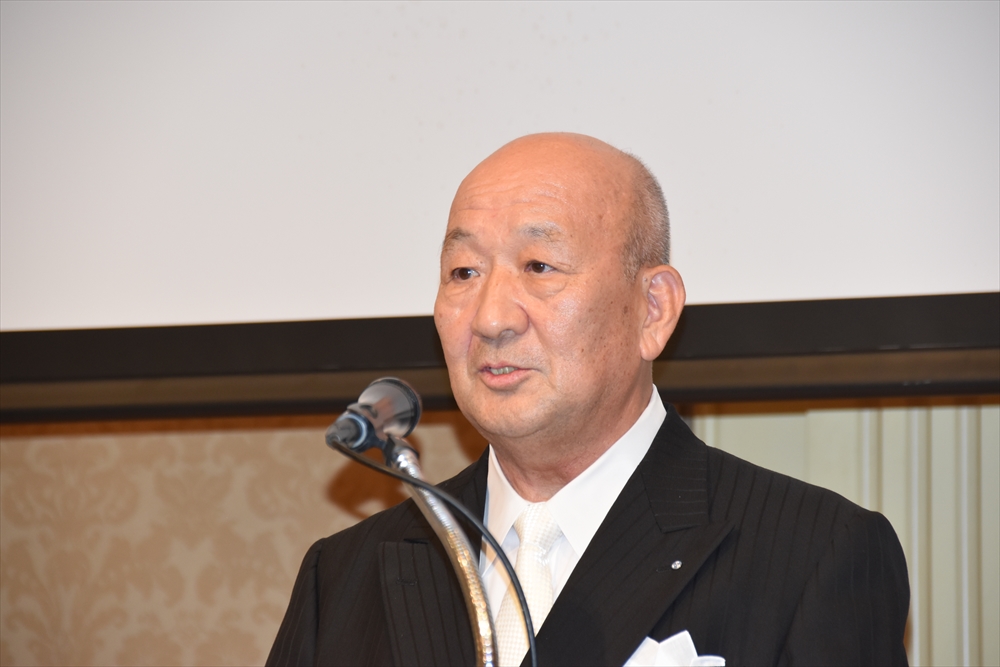 山﨑社長