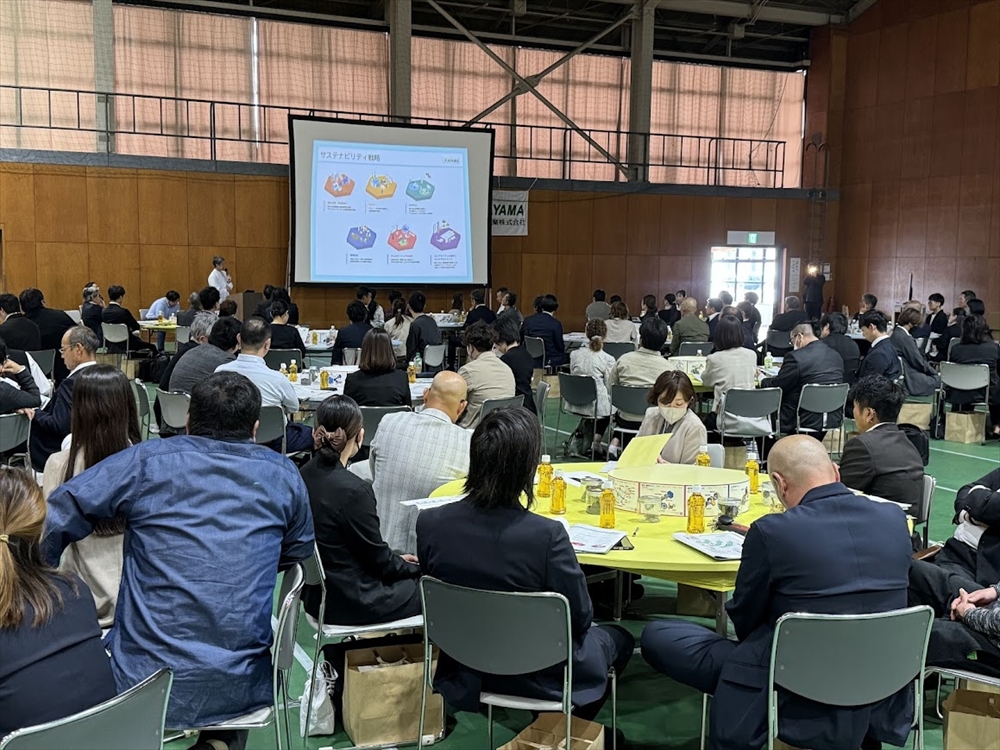 「ワクワクできる会社づくり」を　加山興業が社員総会_コロナ禍以来久々に社員総会が開かれた