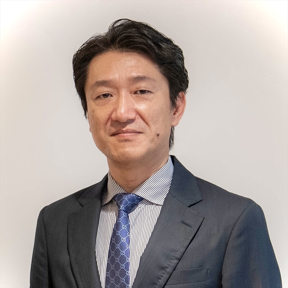 尾熨斗社長