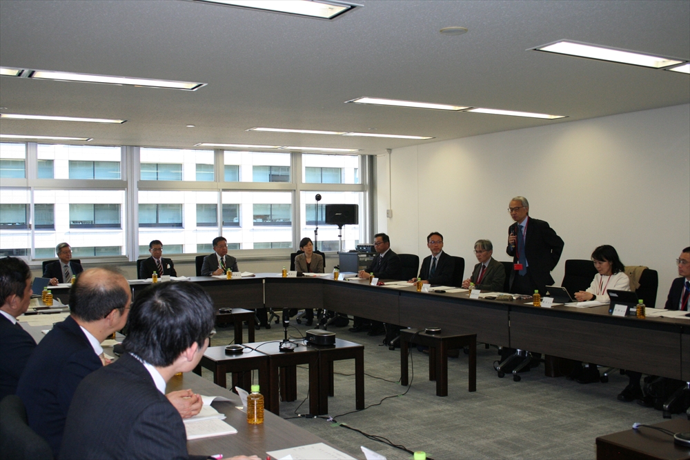 国交省 2050年見据え〝あるべき姿〟議論 上下水道政策検討会が初会合_