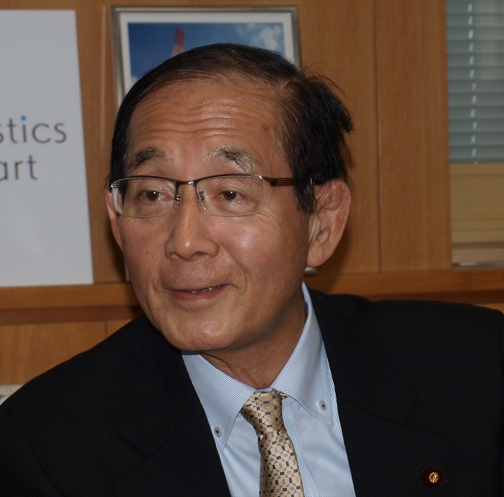 原田元環境相