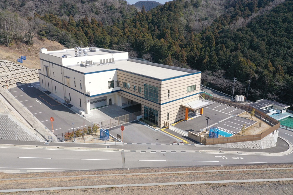 有田周辺広域圏事務組合クリーンセンターの外観