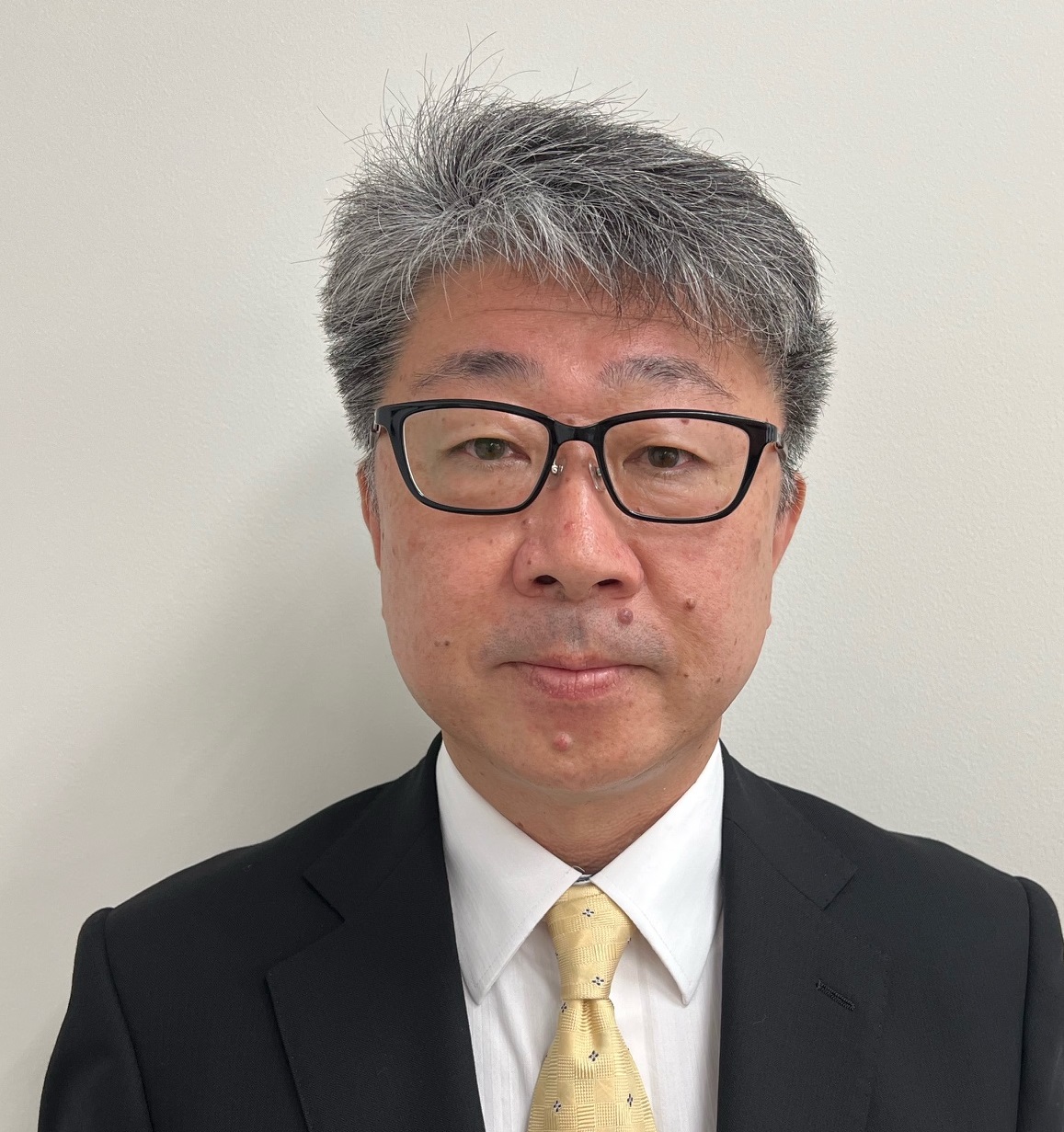 日本環境測定分析協会 会長　小野寺 明