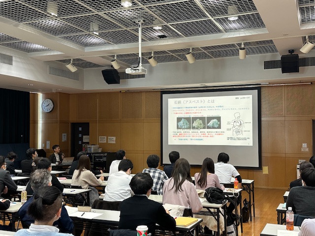 日本石綿対策技術協会　アスベストの飛散防止に向けた取り組み　法規制強化で広がる行政の役割　自治体職員の知識向上へオンライン講習会開催_職員向け石綿技術講習の様子