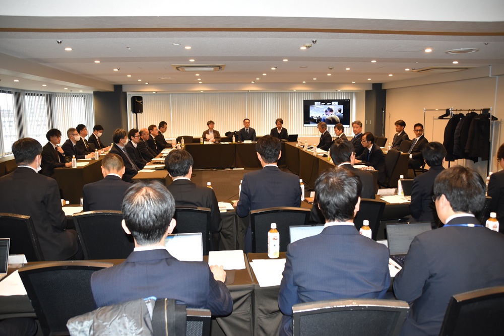 都内で開かれた初会合の様子