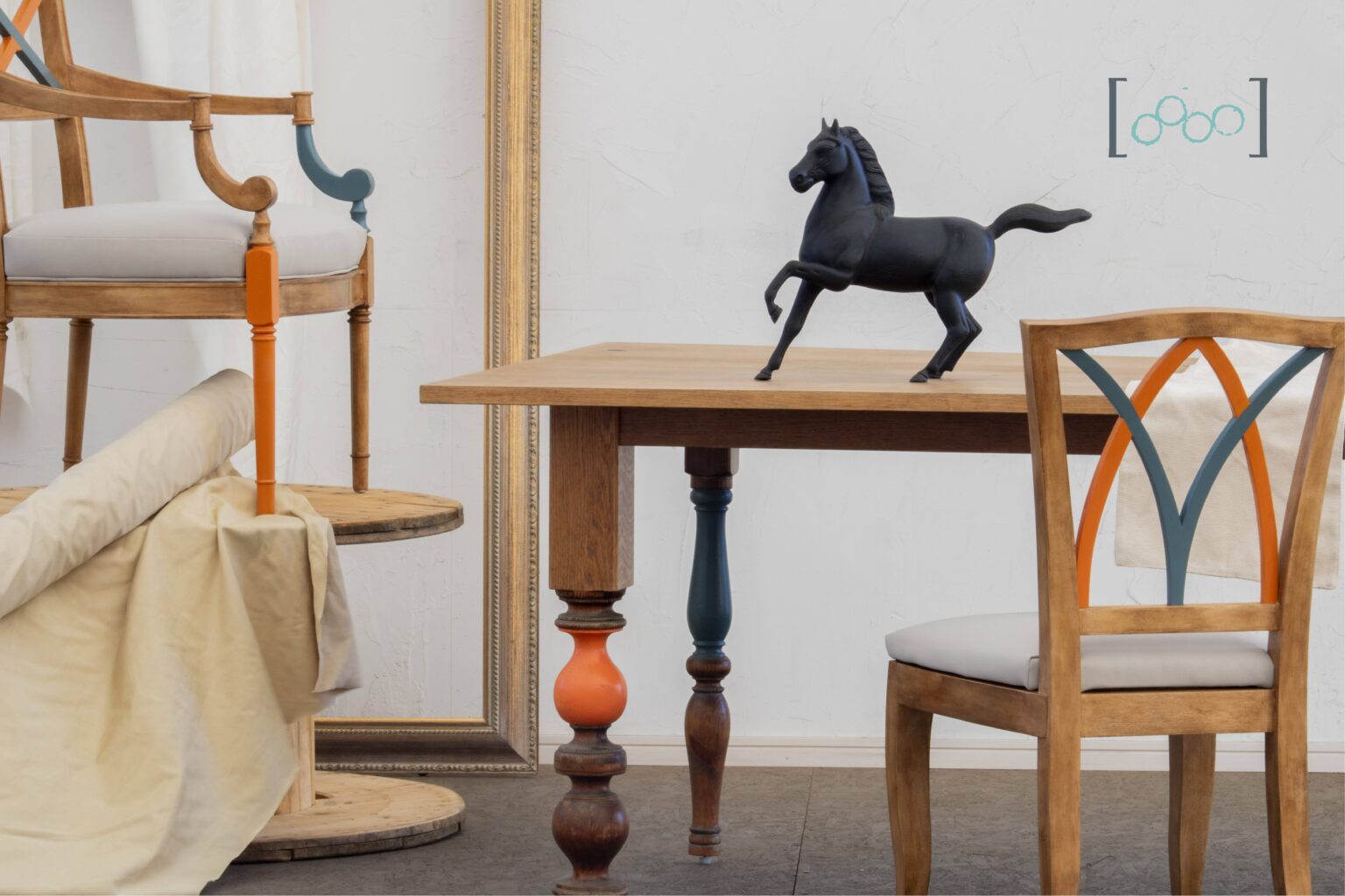 リメイク家具の販売などを行う