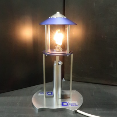 試作したガス灯システム_　山梨県から全国初！　?素ガスをガス灯の炎に