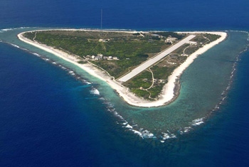 南鳥島（小笠原村ＨＰより）