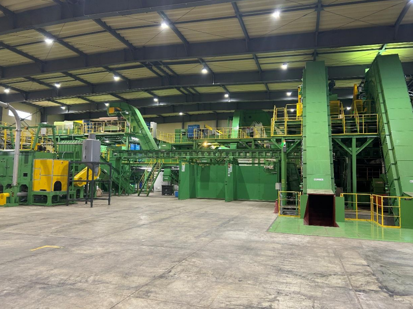 プラスチック高度選別施設