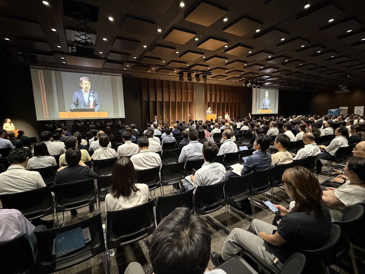 自治体、企業関係者らが多く参加、先進事例を共有した